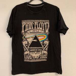 Pink Floyd Carnegie Hall 1972 Poster Graphic T-Shirt